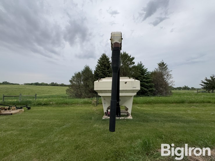 friesen-240-image-6