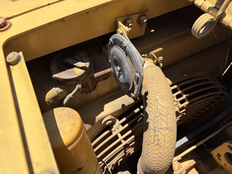 caterpillar-d3b-image-31