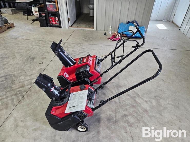 toro-snow-blowers-image-8