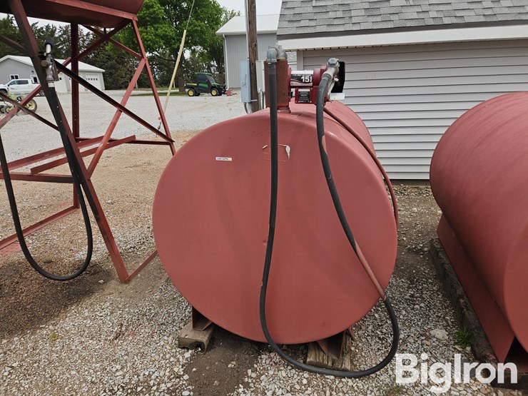 500-gal-fuel-tank-w/-electric-pump-image-2