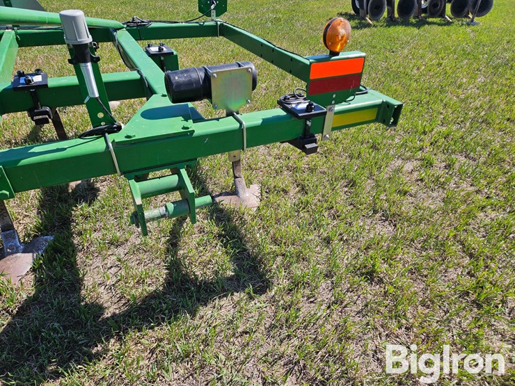 john-deere-610-image-10