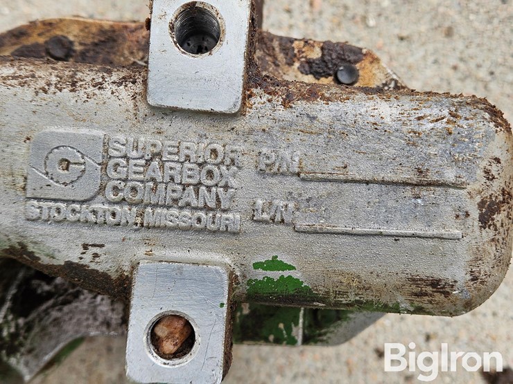 superior-gearbox-comany-540-pto-driven-gearbox-image-6