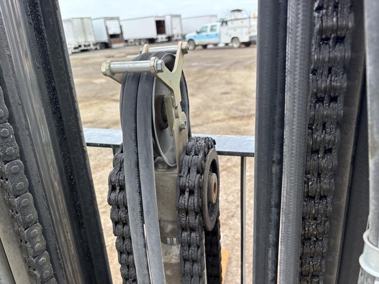 2020-caterpillar-2c6000-image-13