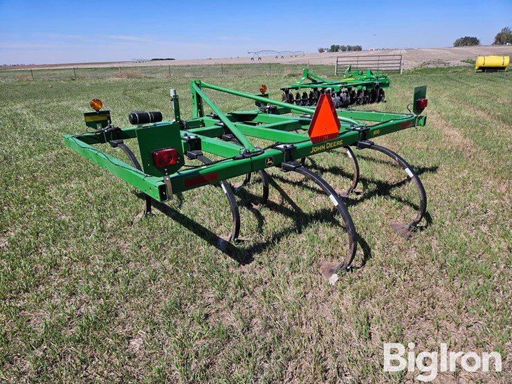 john-deere-610-image-7