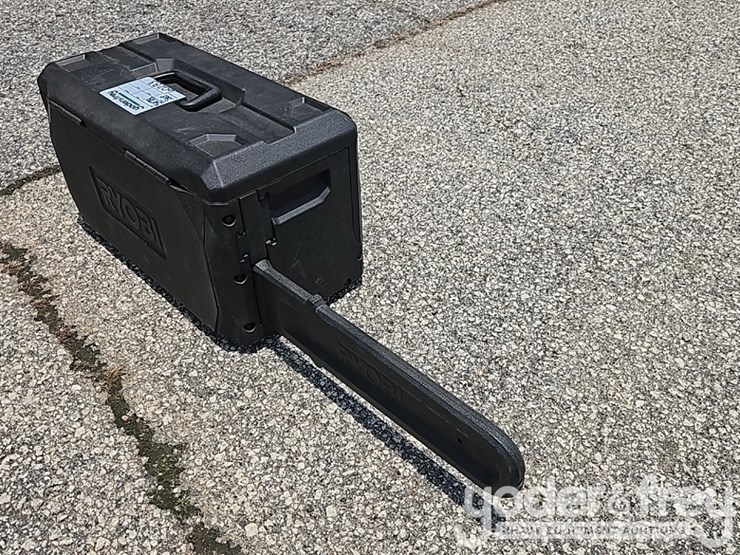 ryobi-18"-chainsaw-c/w-case-image-3