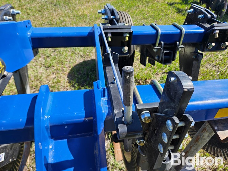 2014-blu-jet-sub-tiller-ii-image-19
