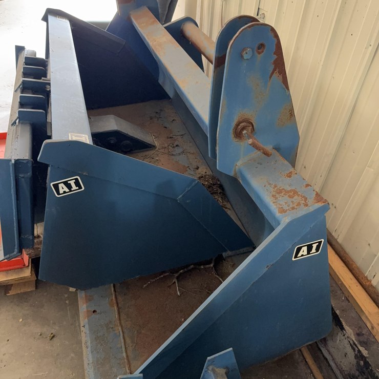 Front End Loader Bucket