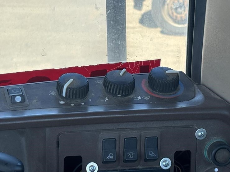 john-deere-6410-image-46