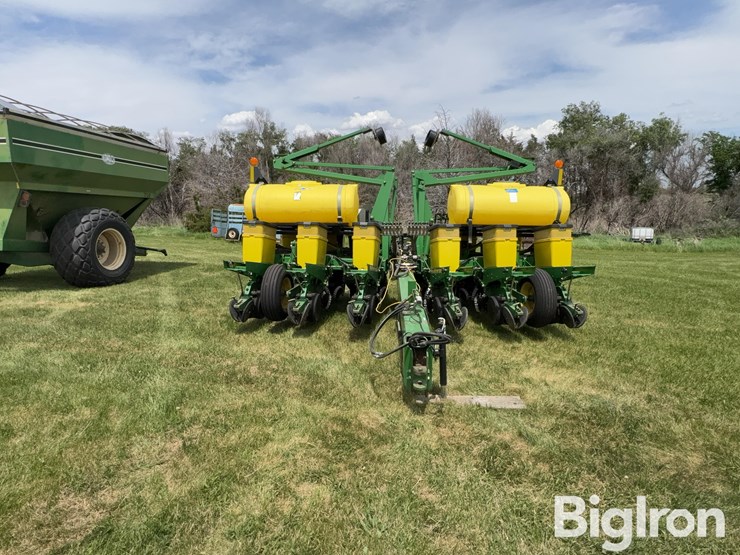 john-deere-1760-image-2