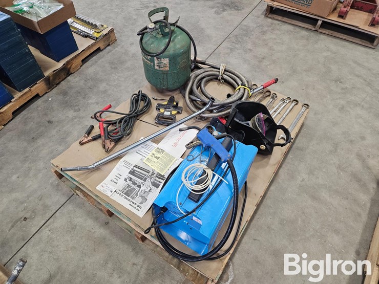 mig-welder-and-other-tools-image-4