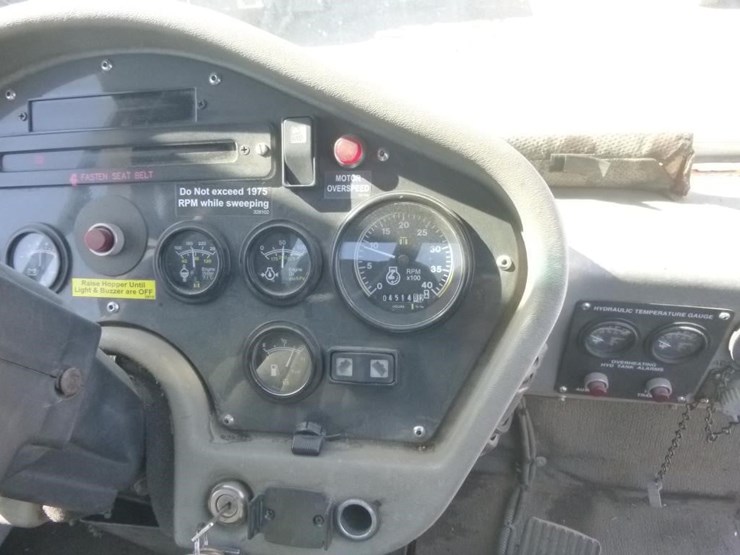 2013-global-m4-sweeper-image-11