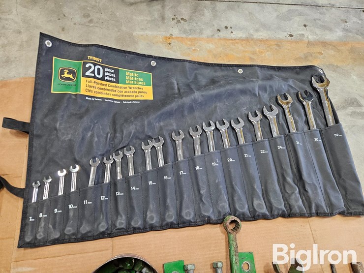 hand-tools,-tool-boxes-and-john-deere-parts-image-13