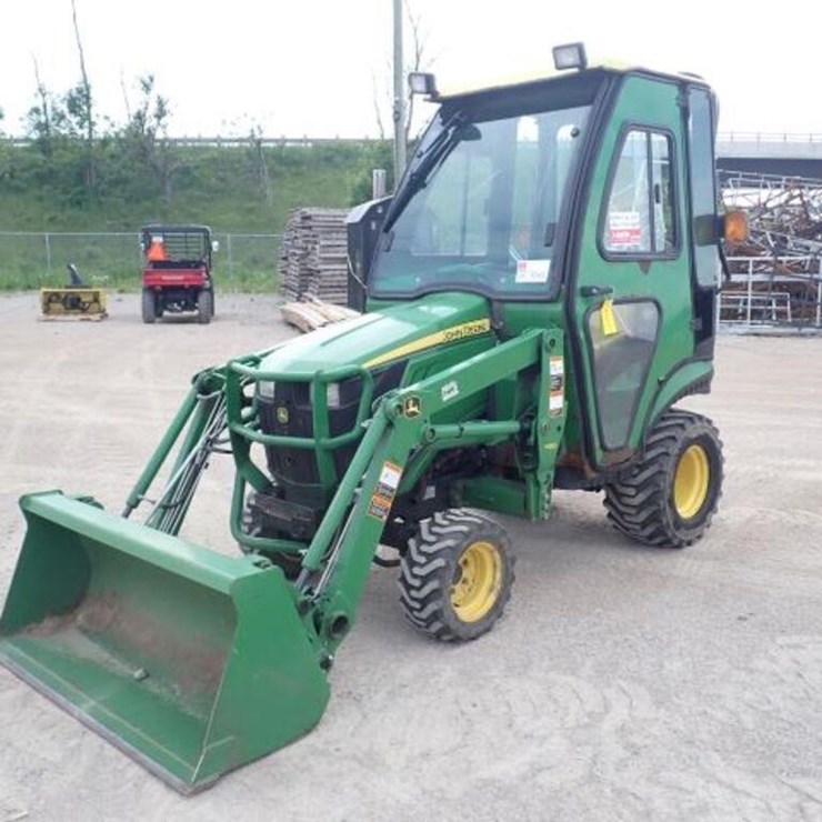 2011 JOHN DEERE 1023E