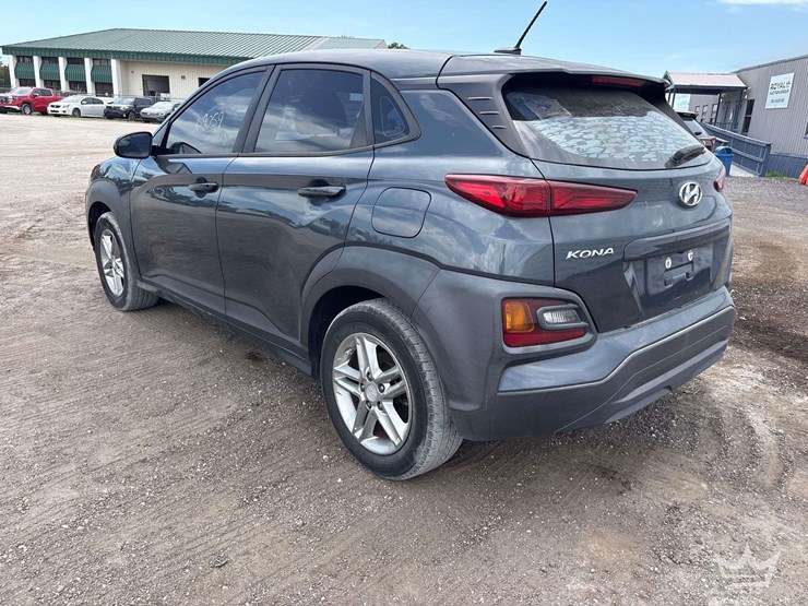 2019-hyundai-kona-sedan-image-4
