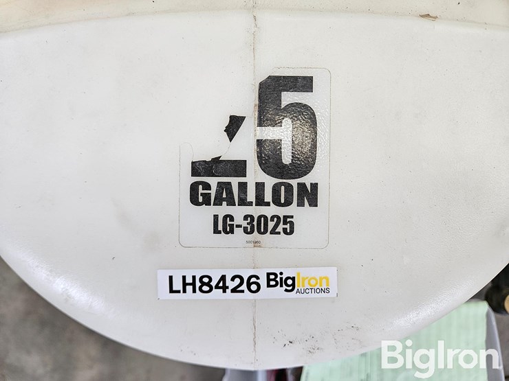 25-gal-atv-sprayer-image-11