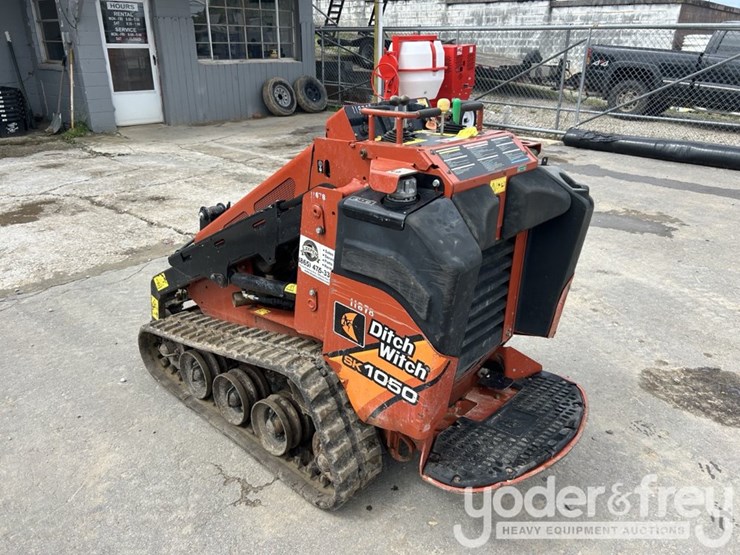 2021-ditch-witch-sk1050-image-3