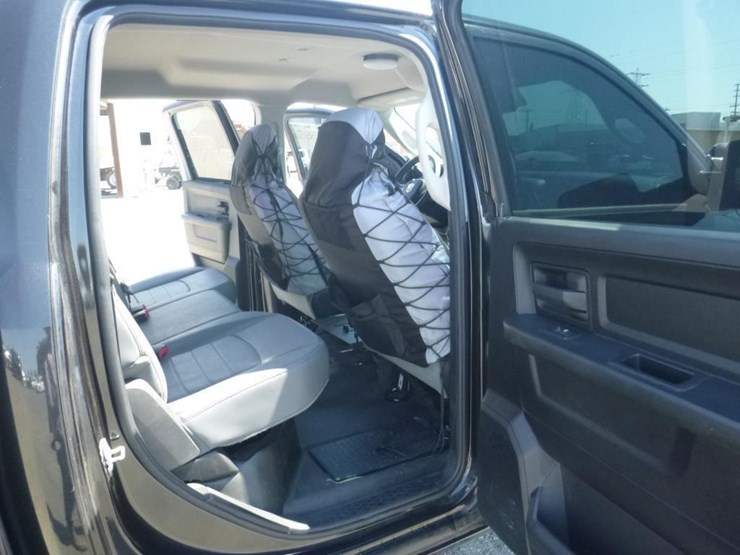 2016-dodge-1500-image-8