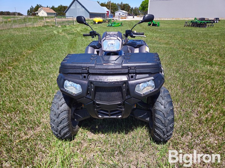 2015-polaris-sportsman-image-2