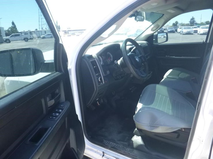 2014-dodge-1500-image-5
