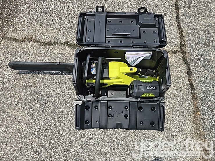 ryobi-18"-chainsaw-c/w-case-image-6
