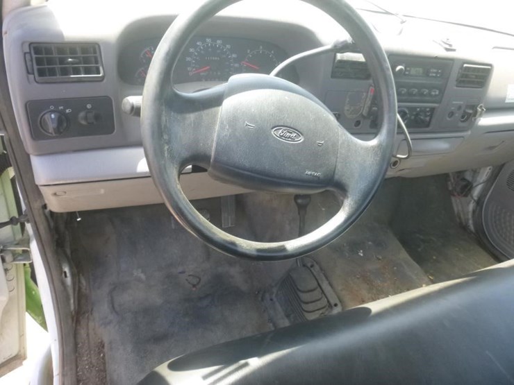 2001-ford-f250-image-11