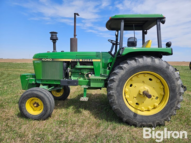 1978-john-deere-4040-image-8