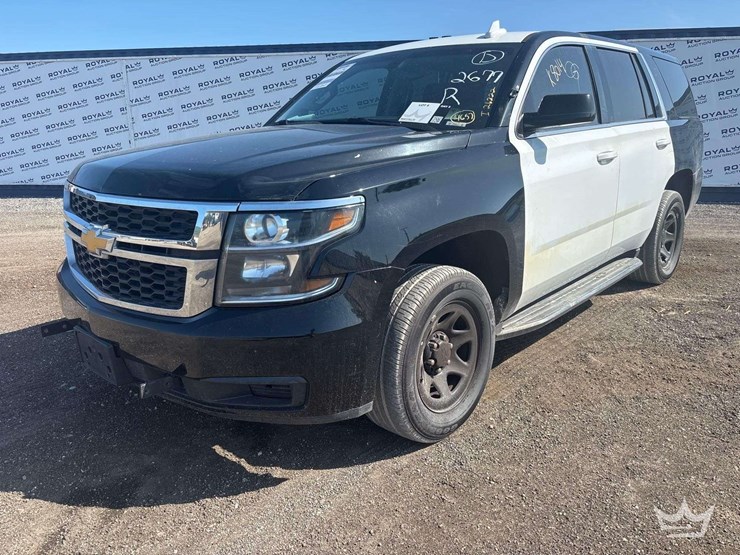 2018-chevrolet-tahoe-image-1