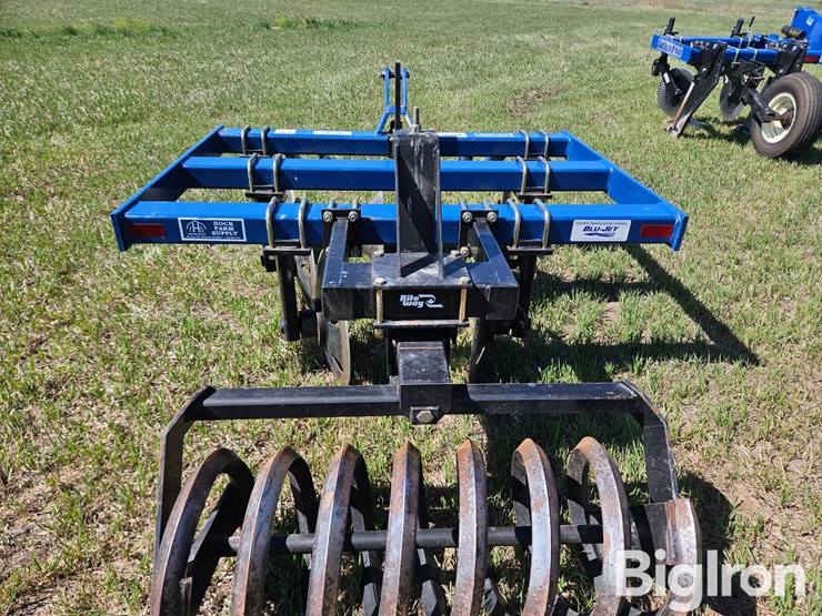 blu-jet-track-master-image-18