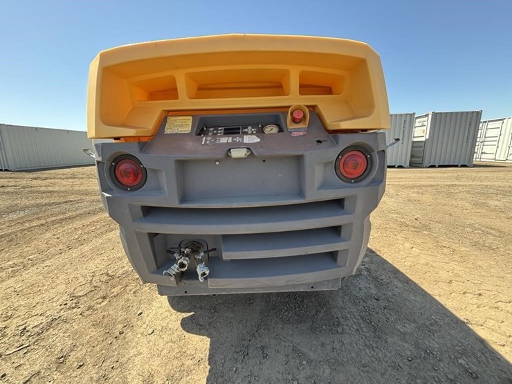 2018-atlas-copco-xas185-image-11