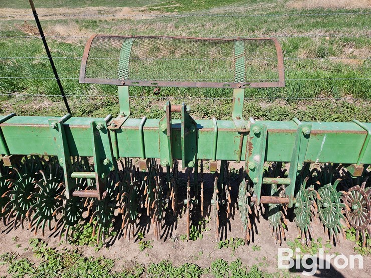 john-deere-400-image-8