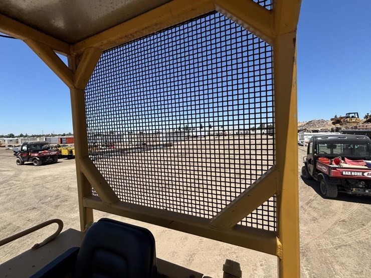 caterpillar-d3b-image-28