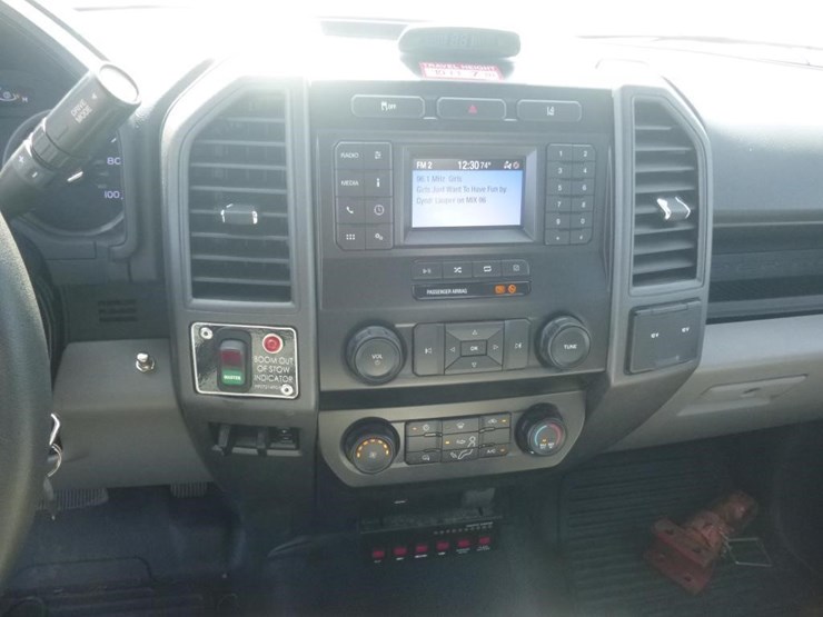 2022-ford-f450-image-19
