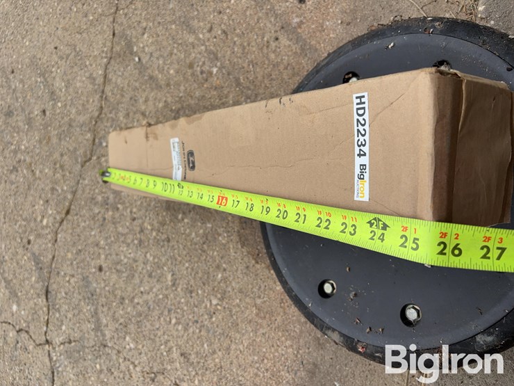 john-deere-ah176841-planter-hydraulic-cylinder-image-13