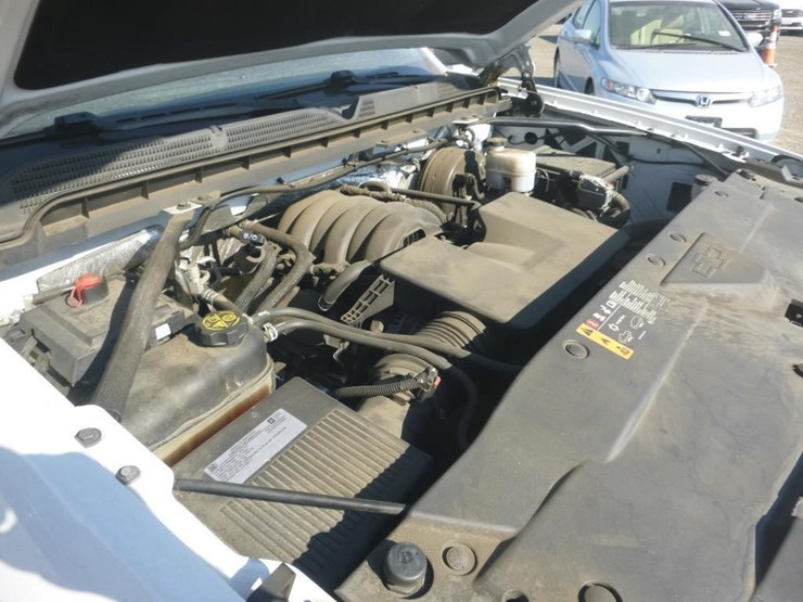 2018-chevrolet-1500-image-9