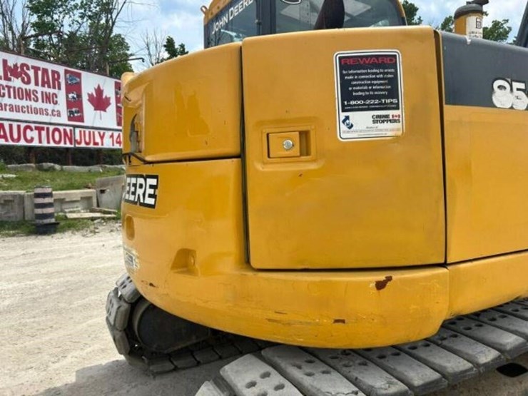 2014-deere-85g-image-85