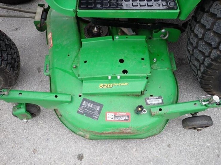john-deere-200-image-54
