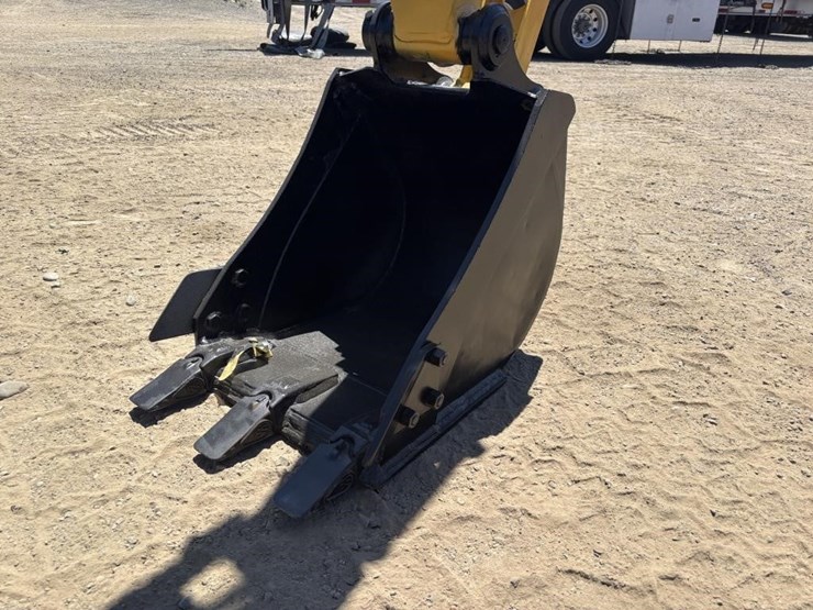 2018-caterpillar-303e-cr-image-11