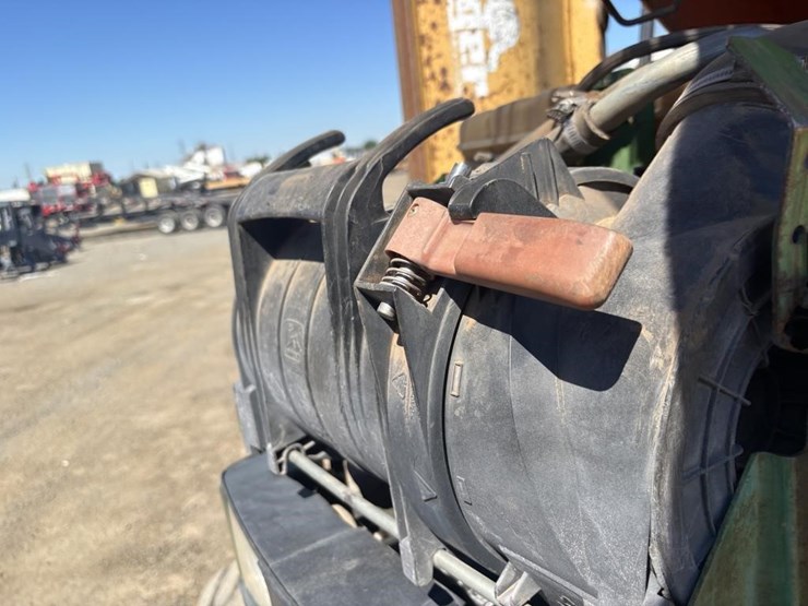 john-deere-6410-image-55