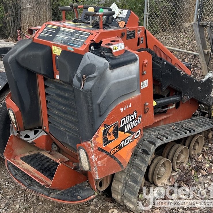 2019 DITCH WITCH SK1050