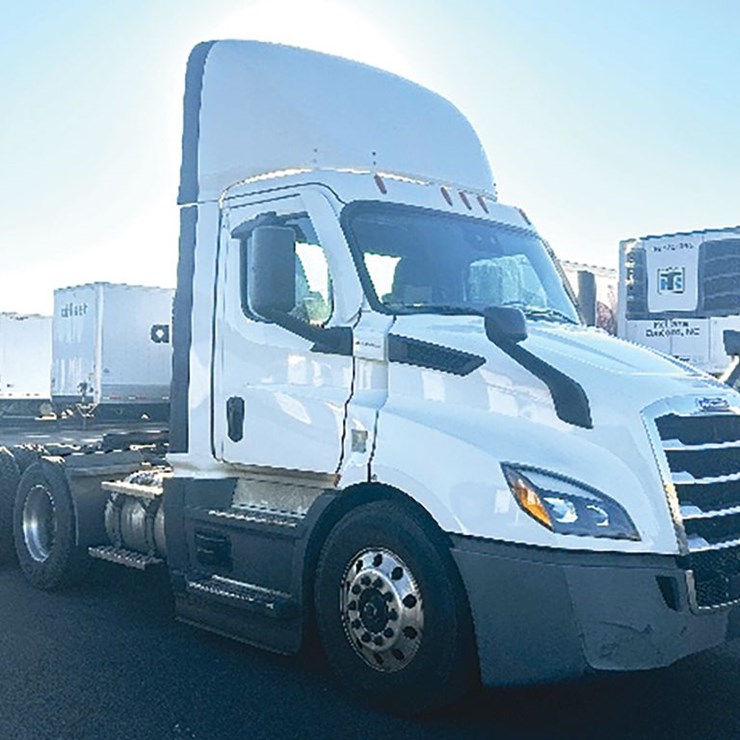 2022 FREIGHTLINER CASCADIA 116