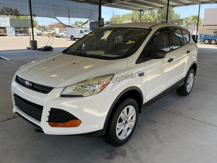 2013-ford-escape-image-4