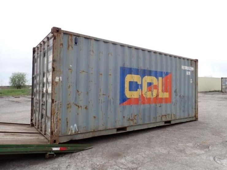 2005-20-ft-shipping-container-cadu2039962-image-1