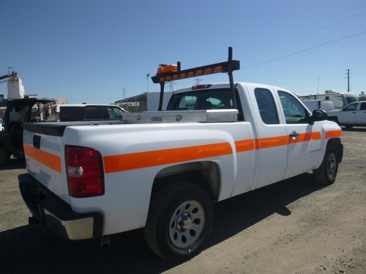 2008-chevrolet-1500-image-3