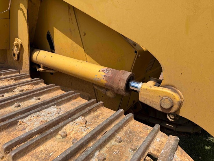 1990-caterpillar-943-image-11