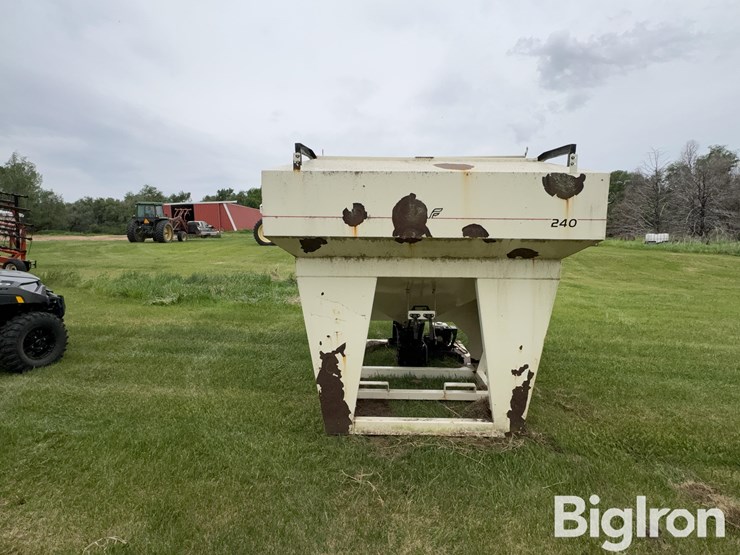 friesen-240-image-2