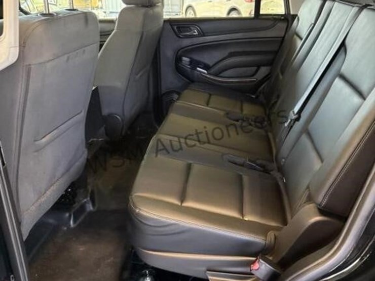2019-chevrolet-tahoe-image-28