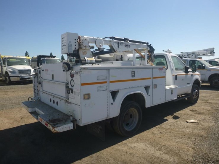 2002-ford-f550-image-3