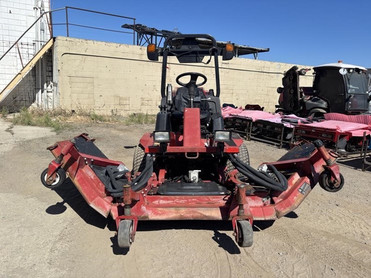 2009-toro-groundsmaster-4100d-image-5