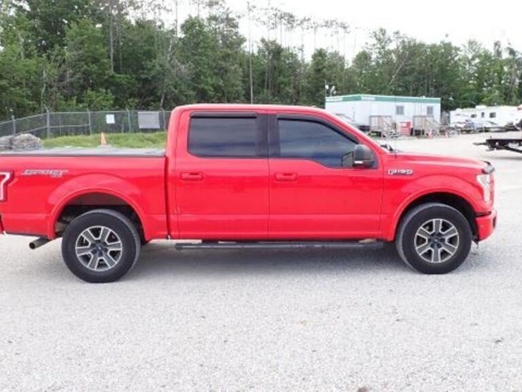 2016-ford-f150-image-4