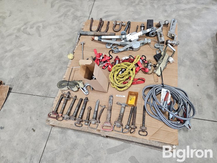 hitch-pins,-hitches,-and-other-items-image-7